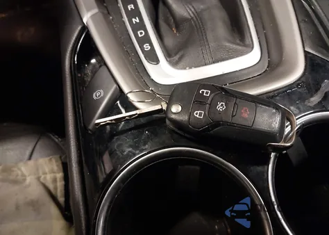 2013 Ford Fusion Se from USA, damaged, VIN 3FA6P0HR6DR185529